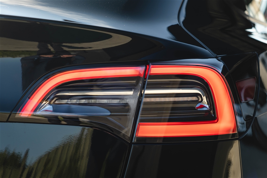 Tesla Model 3 Long Range Dual Facelift